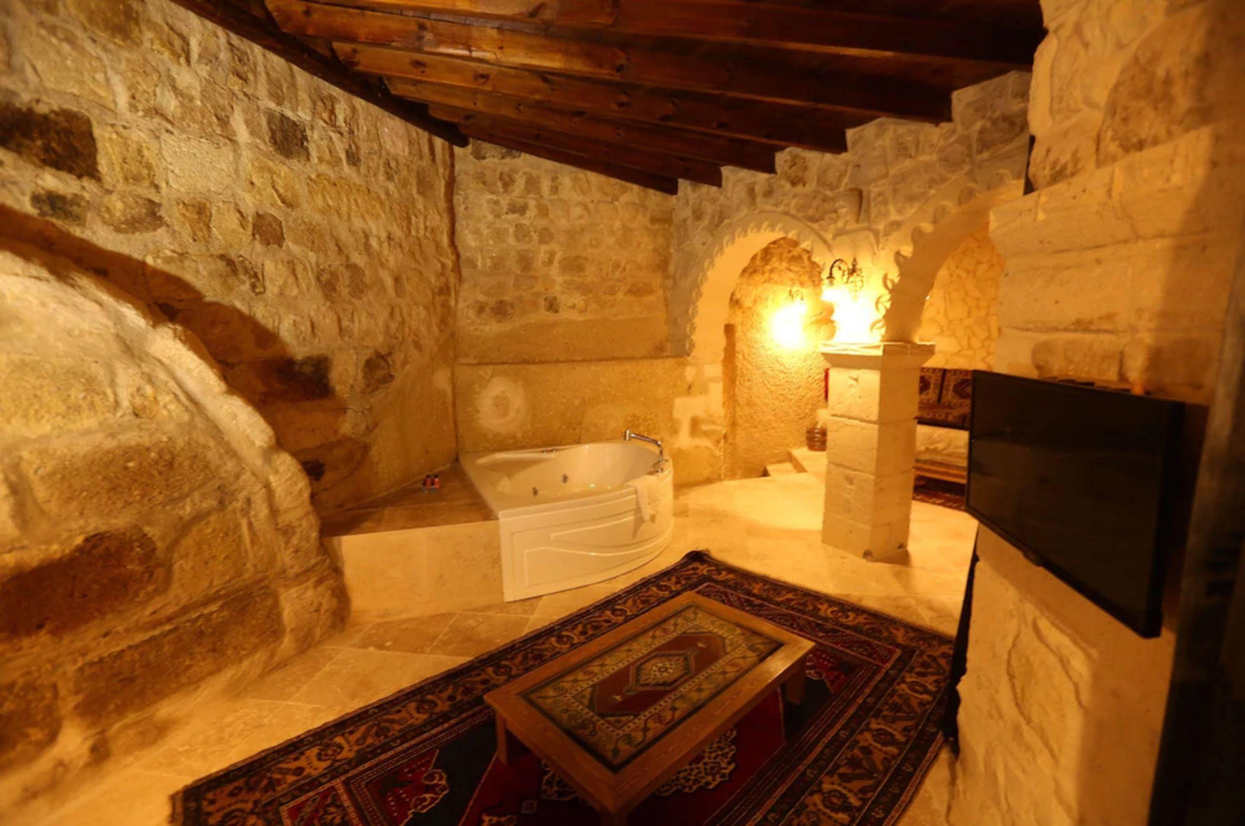 Antique House Hotel Nevşehir Bagian luar foto