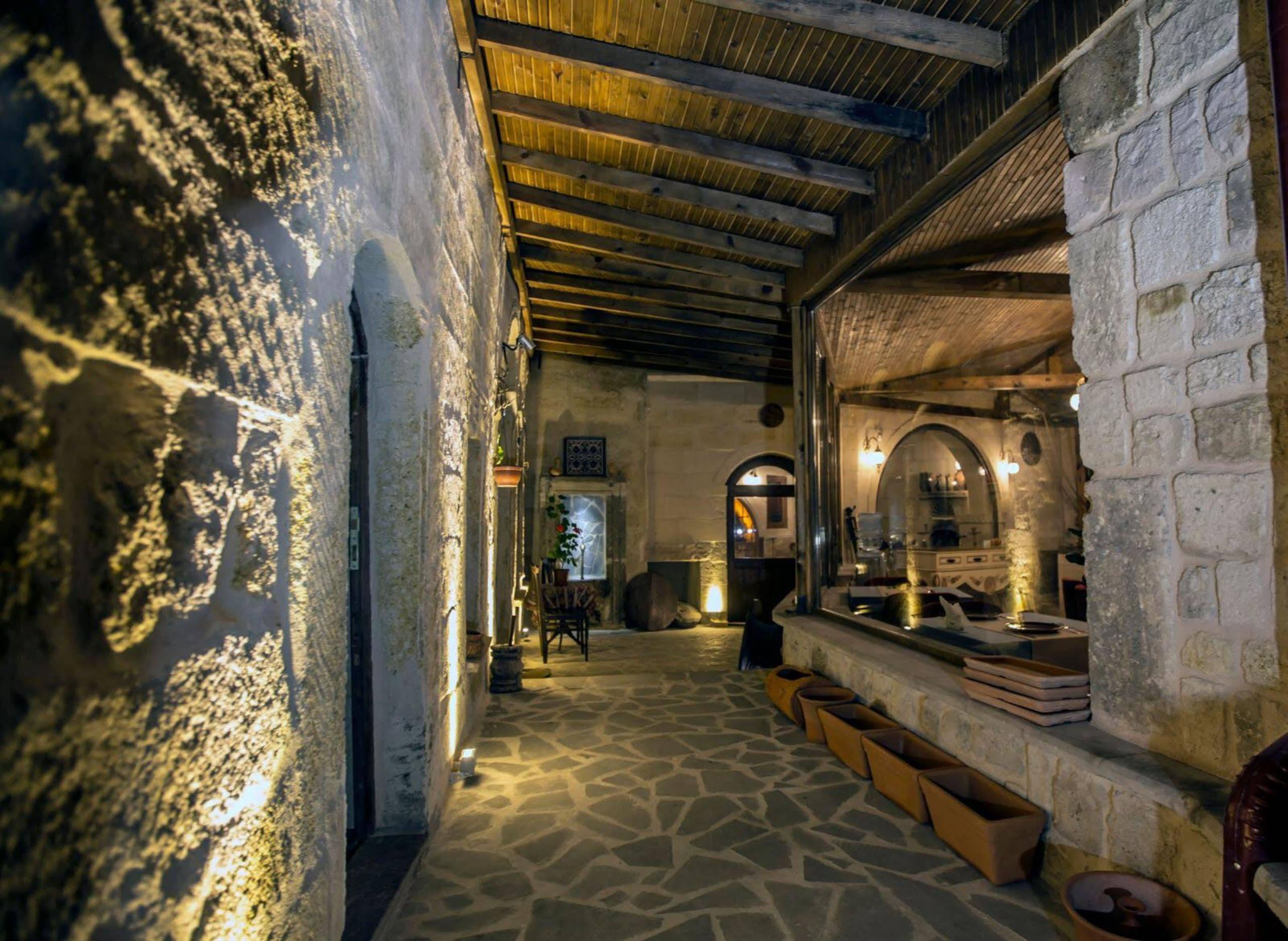 Antique House Hotel Nevşehir Bagian luar foto